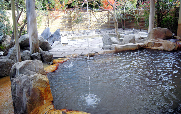 神の郷温泉