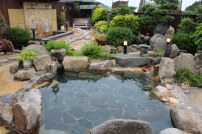 まむしの湯 温泉